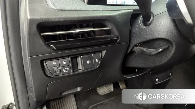 Kia EV6 id 3003289 из Кореи 8