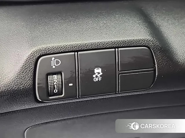 Hyundai The New Avante (CN7) id 3394306 из Кореи 8