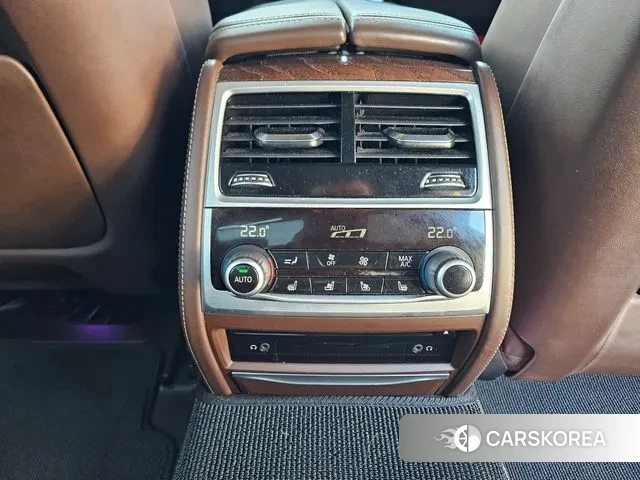 BMW 7 Series (G11) id 3520300 из Кореи 8