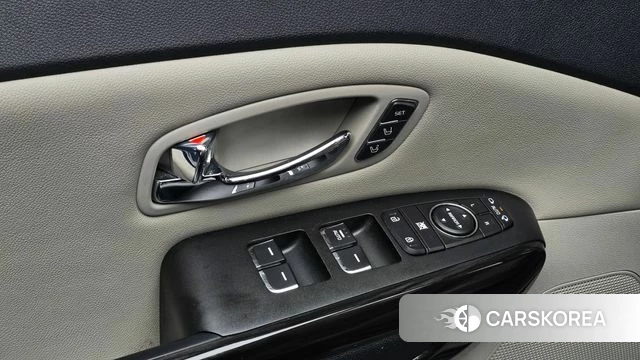 Kia The New Carnival id 4785556 из Кореи 8