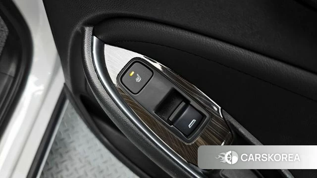 Chevrolet (GM Daewoo) The New Malibu id 3879597 из Кореи 8