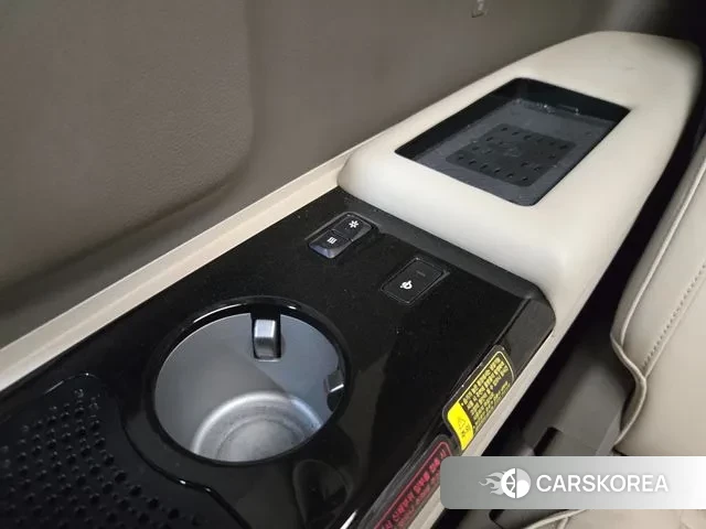 Kia Carnival 4th generation id 3053134 из Кореи 8