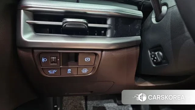 Hyundai Grandeur Hybrid (GN7) id 3126308 из Кореи 8