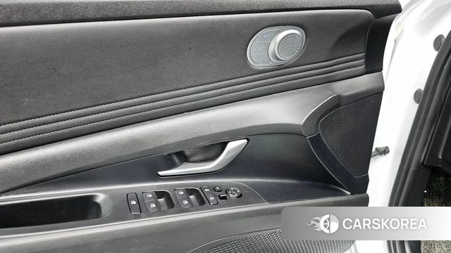 Hyundai Avante (CN7) id 3877932 из Кореи 8