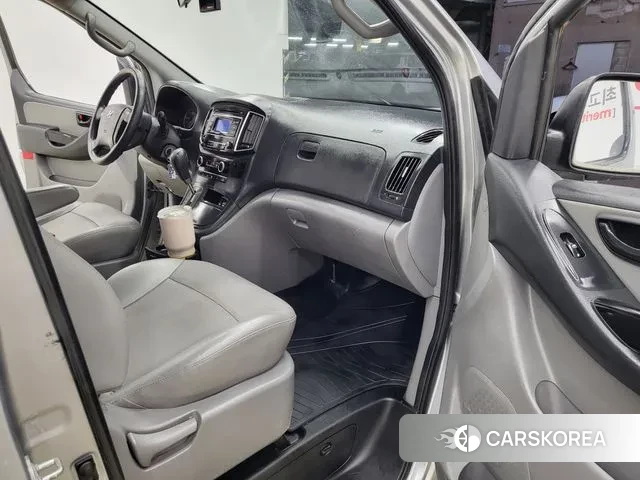 Hyundai The New Grand Starex id 3402204 из Кореи 8