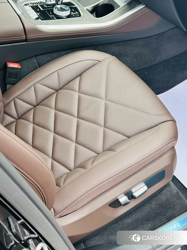 BMW X5 id 4265770 из Китая 8