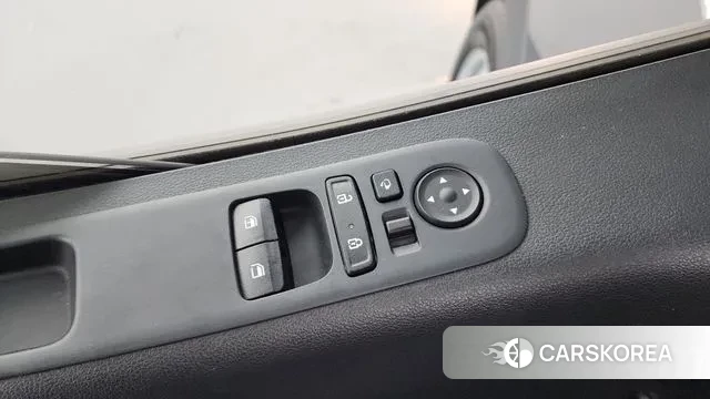 Hyundai Staria id 3492615 из Кореи 8