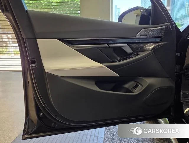 BMW M5 (G90) id 3695912 из Кореи 8