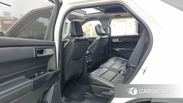 Ford Explorer 6th Generation id 3872679 из Кореи 8