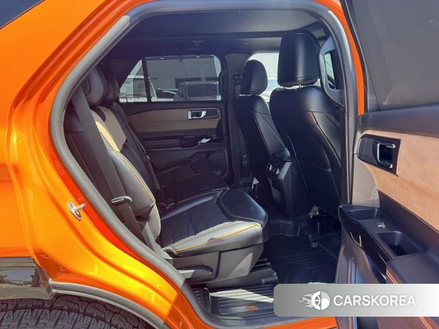 Ford Explorer id 4394108 из Китая 8