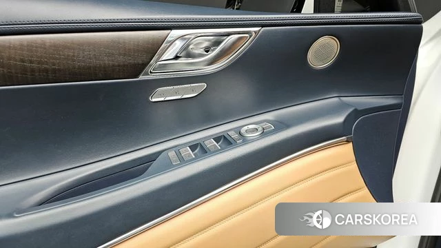 Genesis GV80 id 3904799 из Кореи 8