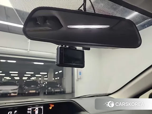 Toyota Prius C id 3703903 из Кореи 8