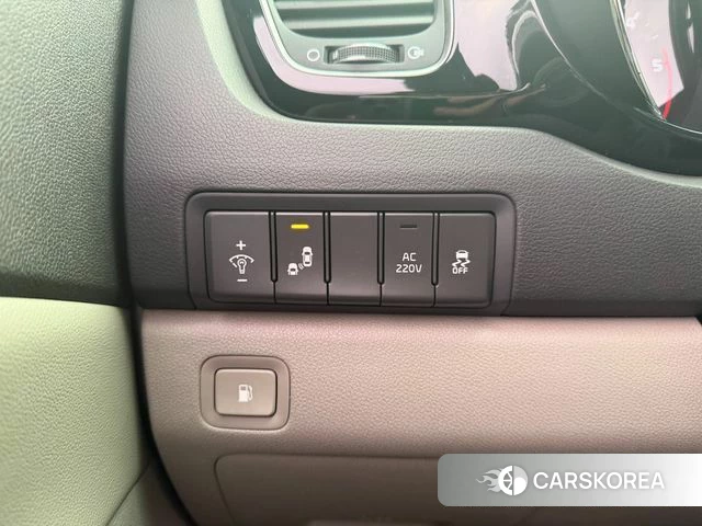 Kia All New Carnival id 4225810 из Кореи 8