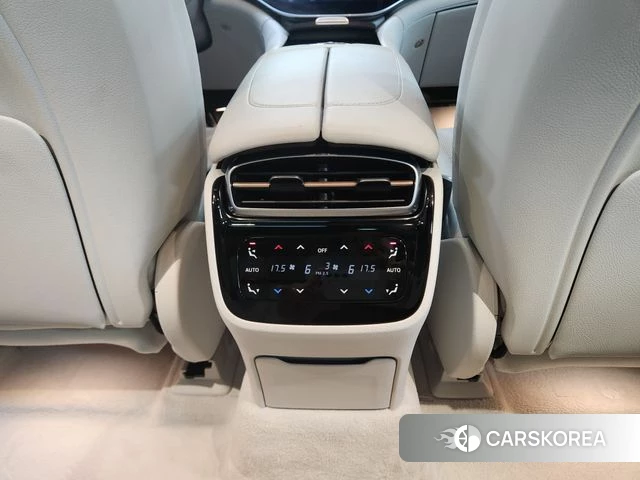 Mercedes-Benz EQS SUV X296 id 4463151 из Кореи 8