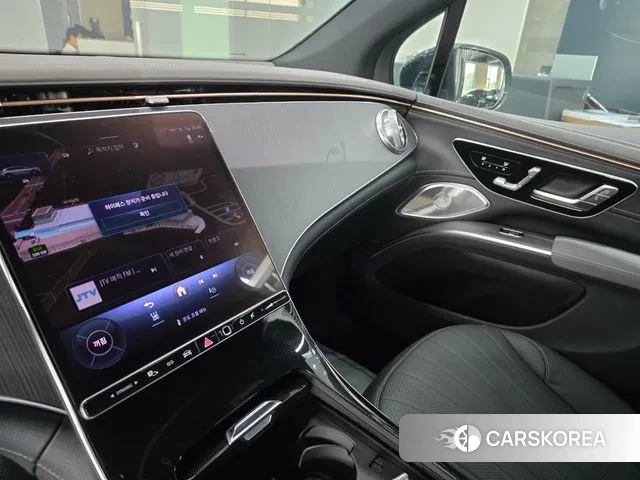 Mercedes-Benz EQS SUV X296 id 2974131 из Кореи 8