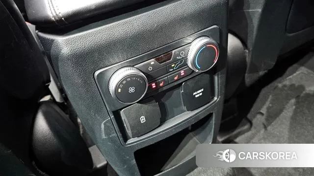 Ford Explorer 6th Generation id 3028490 из Кореи 8