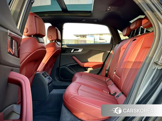 Audi A4L id 4277920 из Китая 8
