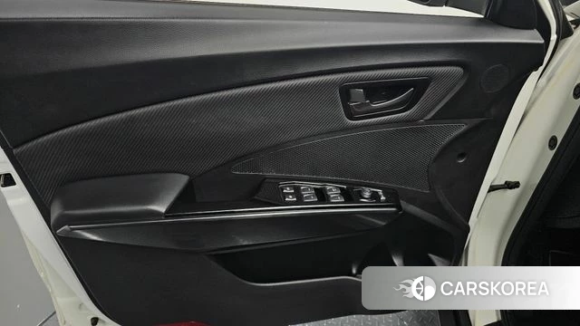 Ssangyong Tivoli Air id 3884492 из Кореи 8