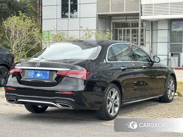 Mercedes-Benz E-class id 4264872 из Китая 8