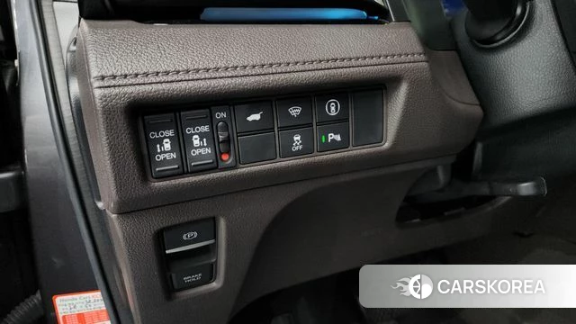 Honda Odyssey id 3896970 из Кореи 8