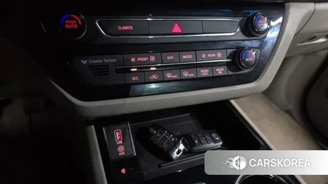 Kia The New Carnival id 3117730 из Кореи 8