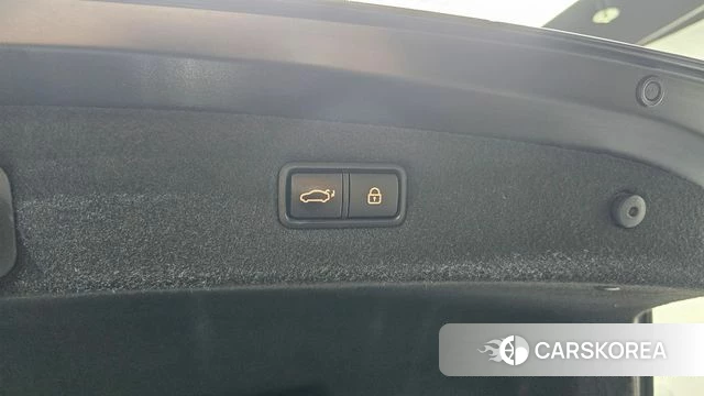 Genesis G90 id 4464981 из Кореи 8