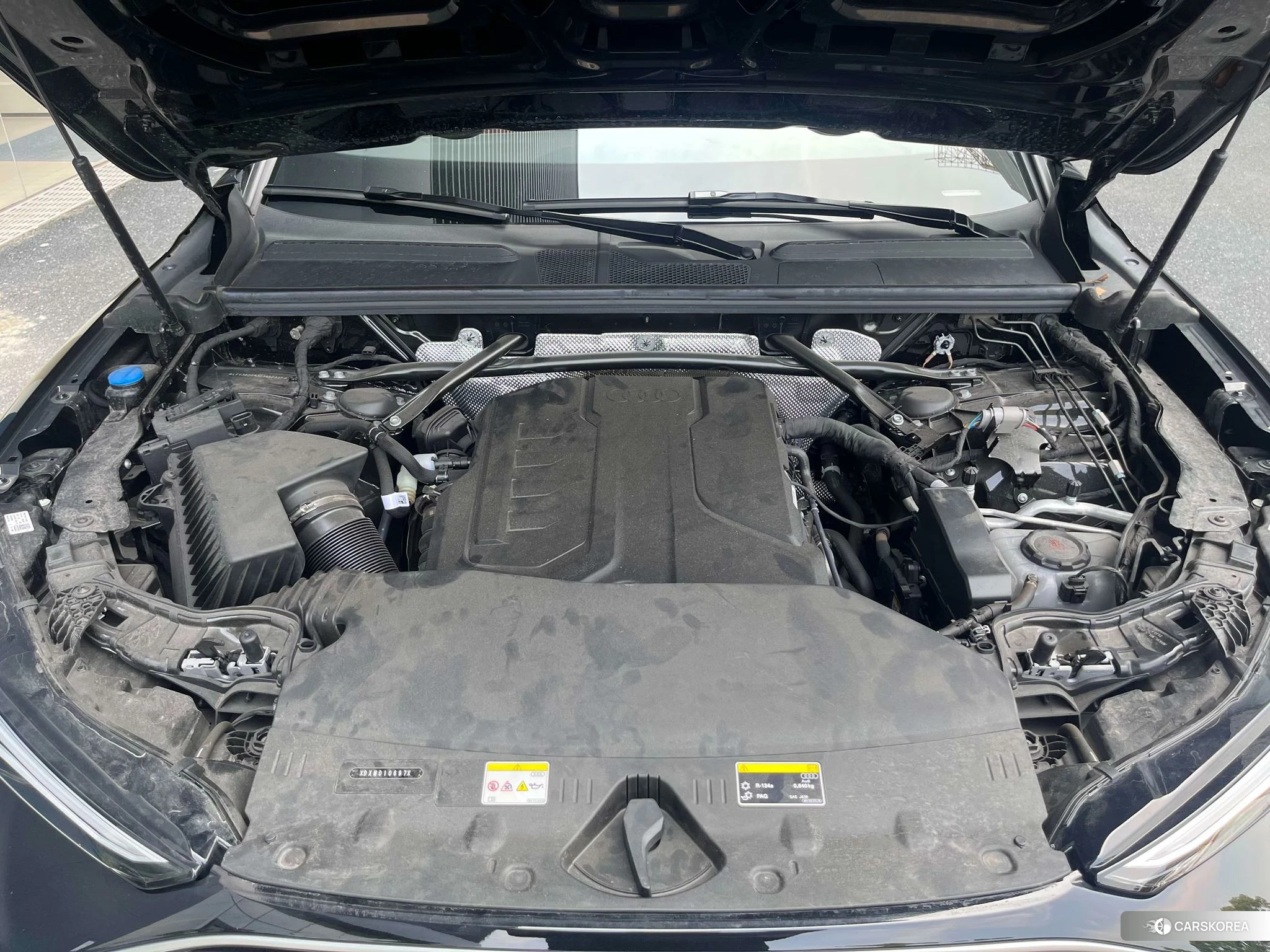 Audi Q5L id 4512392 из Китая 8