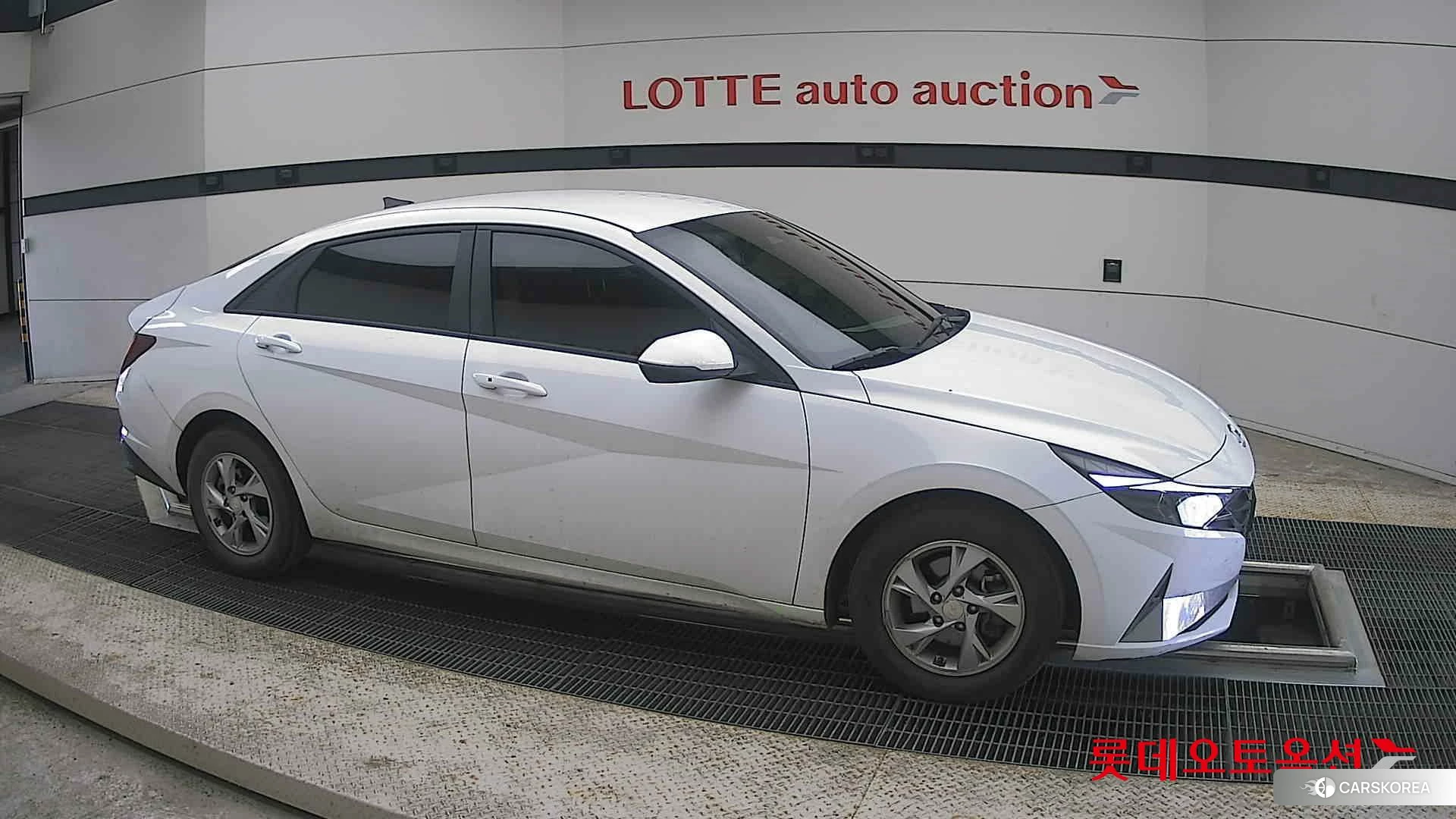 Hyundai Avante id 4296791 из Кореи 8