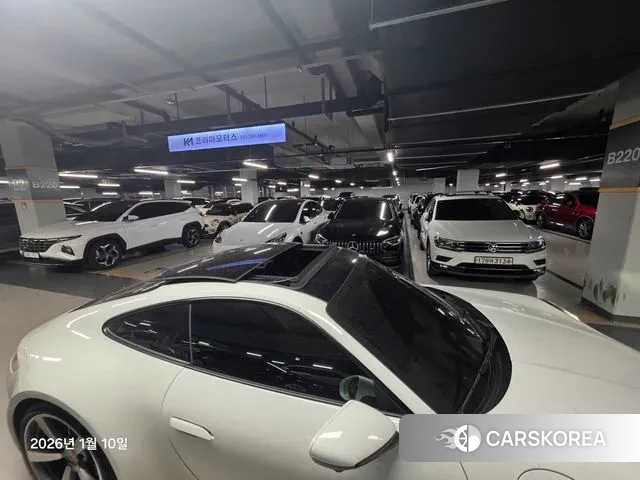 Porsche 911(992) id 3570743 из Кореи 8