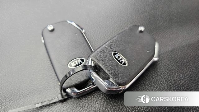 Kia Come New K3 id 4331651 из Кореи 8