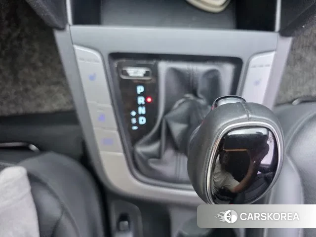 Hyundai Avante AD id 3039223 из Кореи 8