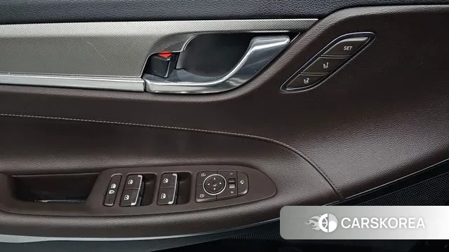 Hyundai The New Grandeur IG id 3378717 из Кореи 8