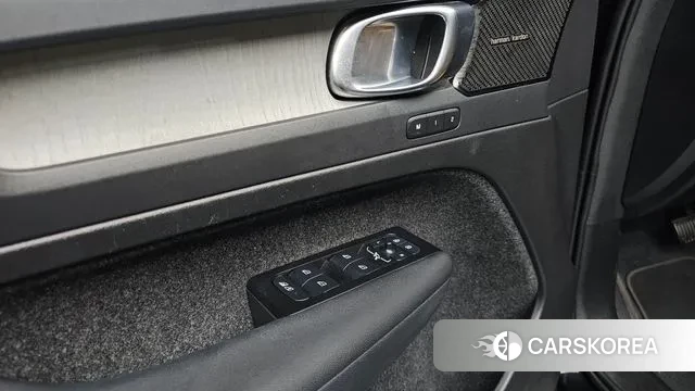 Volvo XC40 id 2964742 из Кореи 8