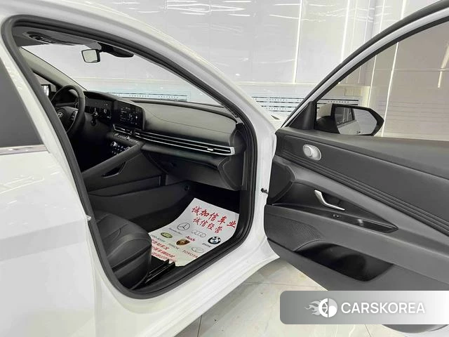 Hyundai Elantra id 4307652 из Китая 8