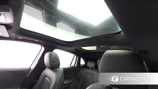 Mercedes-Benz GLA - Class H247 id 3607319 из Кореи 8