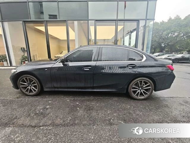 BMW 3 series id 4348324 из Китая 8