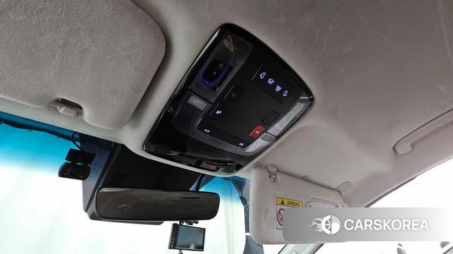 Hyundai Staria id 3817641 из Кореи 8