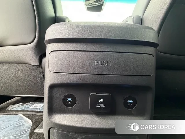 Hyundai Staria id 3731893 из Кореи 8