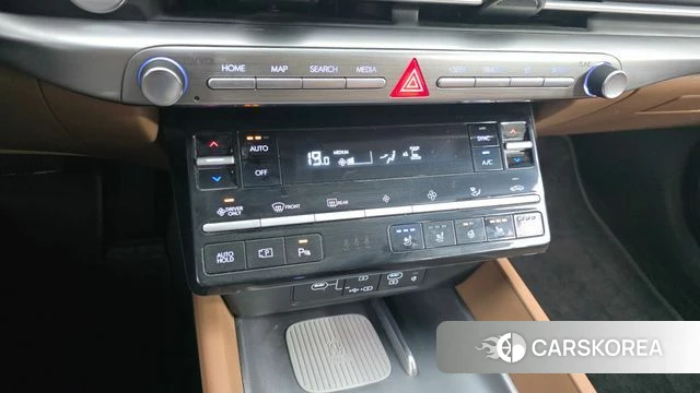 Hyundai Grandeur Hybrid (GN7) id 4897826 из Кореи 8
