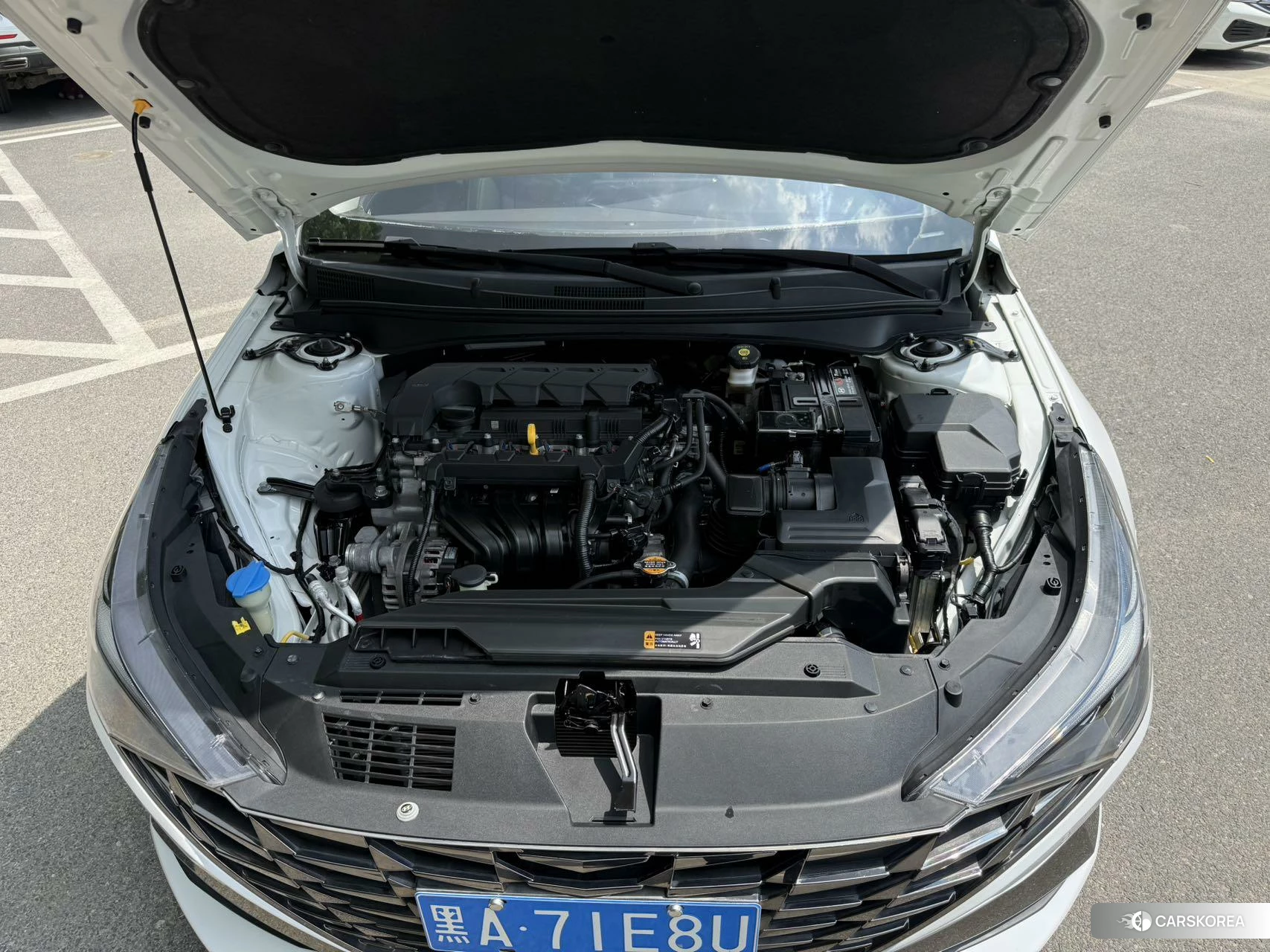 Hyundai Elantra id 4512503 из Китая 8
