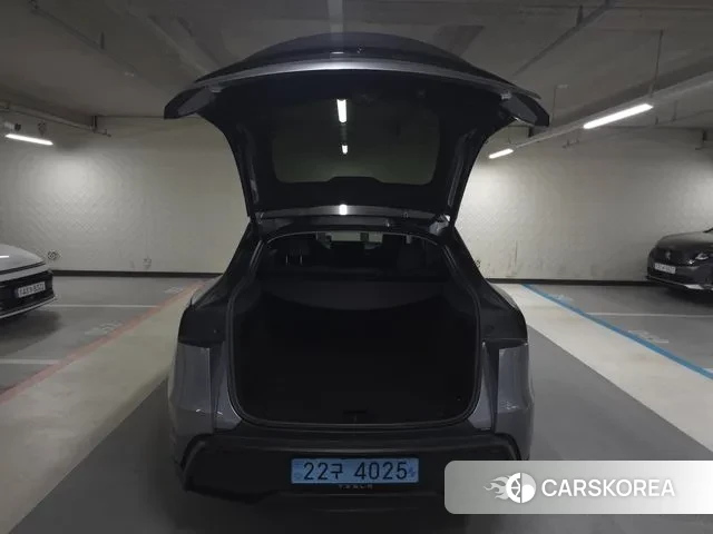 Tesla Model Y id 3560037 из Кореи 8