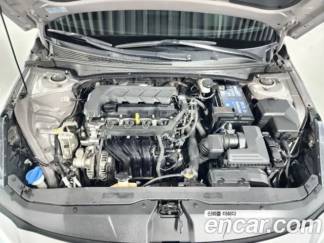 Hyundai Avante (CN7) id 2752628 из Кореи 8