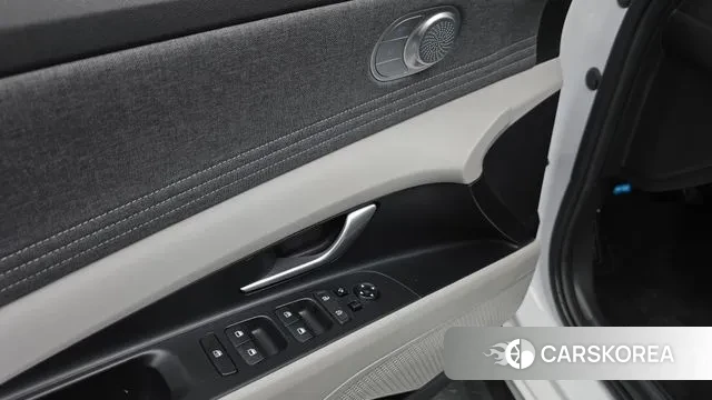 Hyundai Avante Hybrid (CN7) id 3385101 из Кореи 8