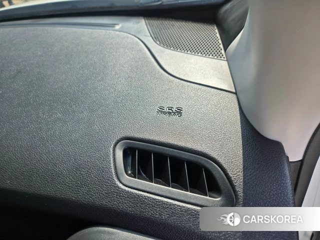 Jeep Renegade id 3844422 из Кореи 8