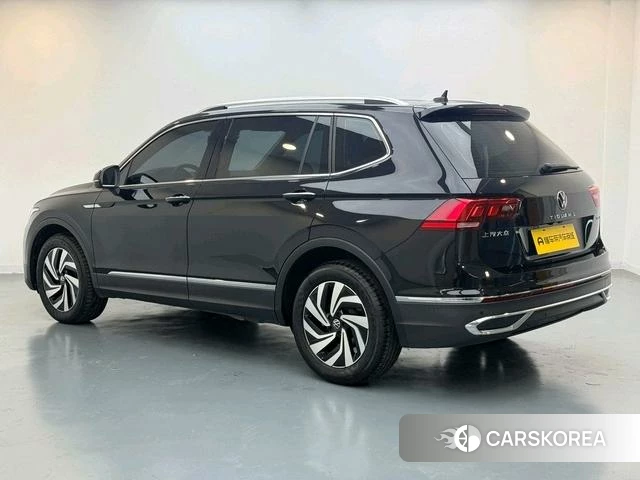 Volkswagen Tiguan L id 4307764 из Китая 8