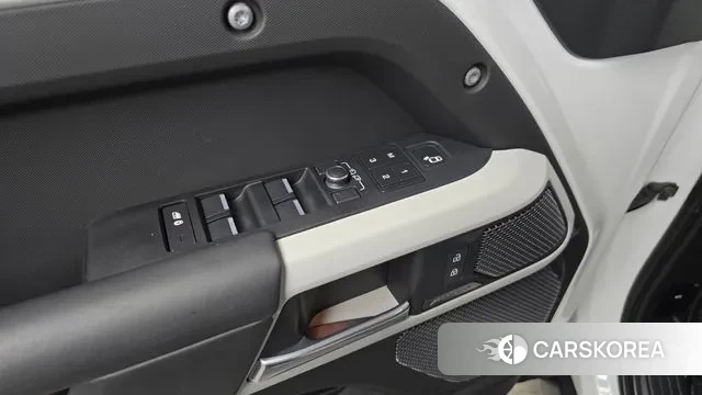 Land Rover Defender (L663) id 3007738 из Кореи 8