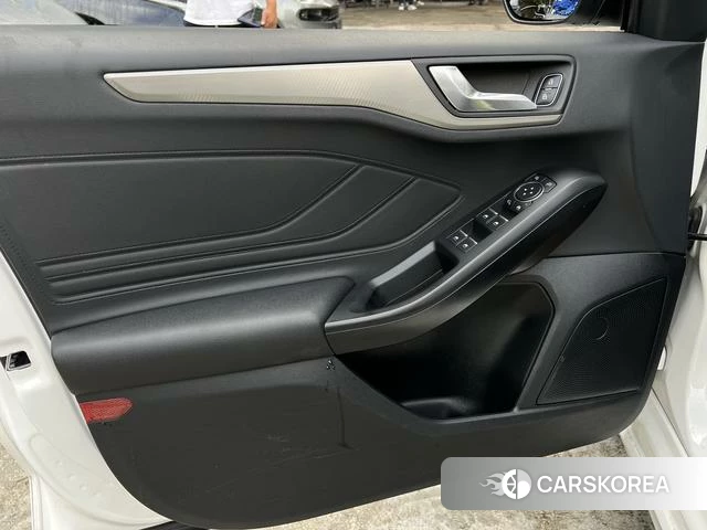 Ford Fox id 4253426 из Китая 8