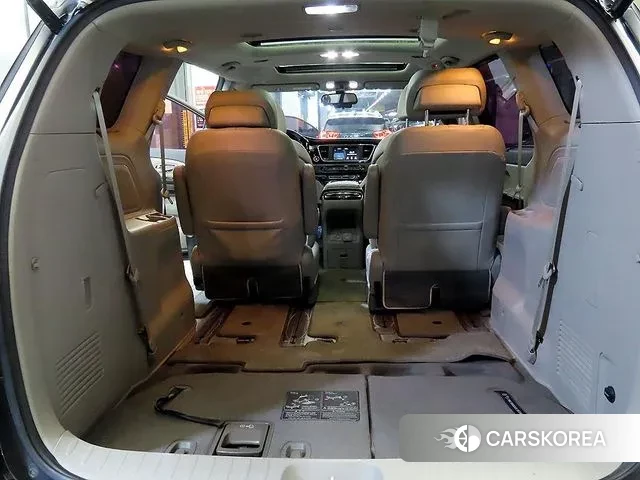 Kia All New Carnival id 3602414 из Кореи 8