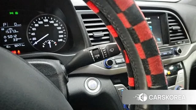 Hyundai Avante AD id 3408319 из Кореи 8