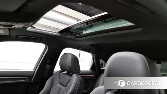 Audi Q3 (F3) id 3002540 из Кореи 8